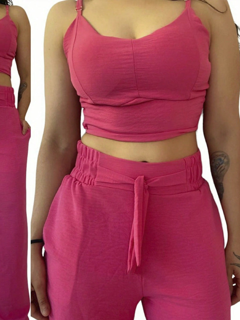 Conjunto feminino calça pantalona e cropped com bojo Alça regulagem alfaiataria