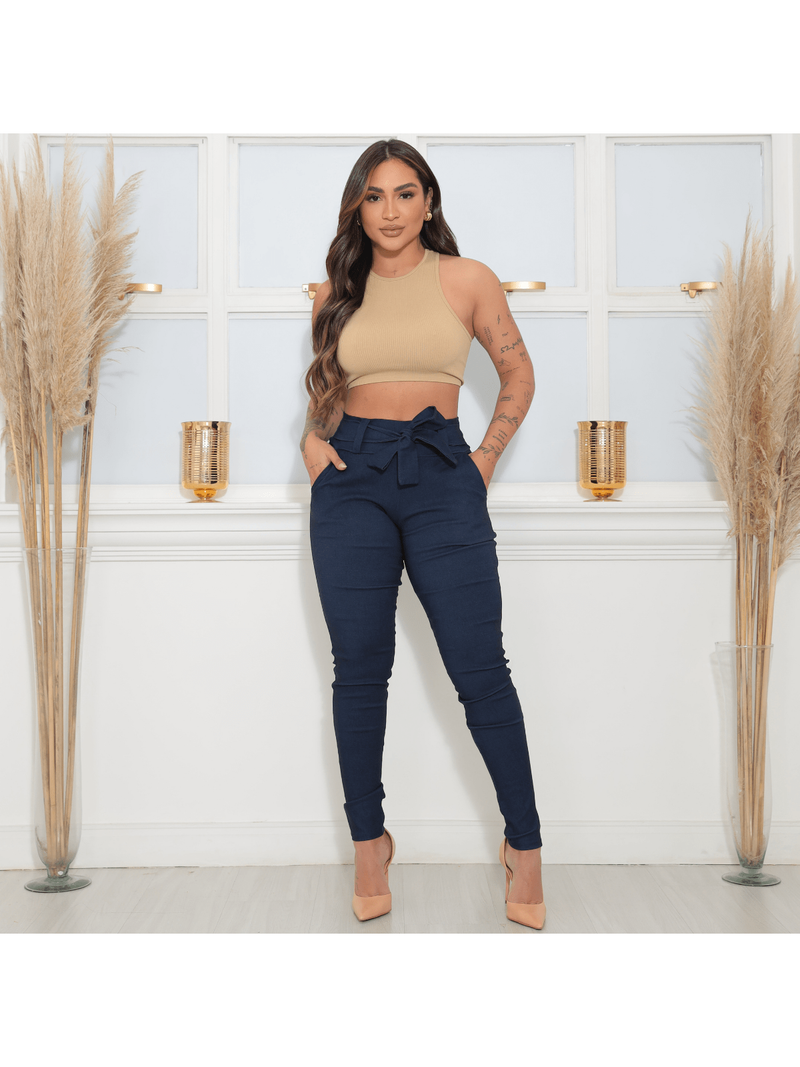 Calça Skinny Com Cinto Laço Elastano Com Bolso Social