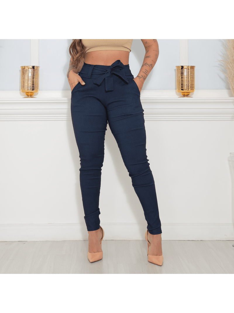 Calça Skinny Com Cinto Laço Elastano Com Bolso Social