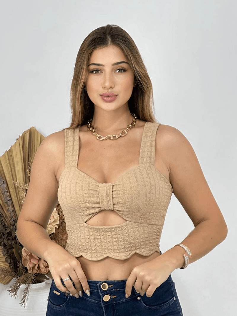 Cropped Top Decotado com Bojo e Alças Grossas – Moda Feminina Neon para Verão